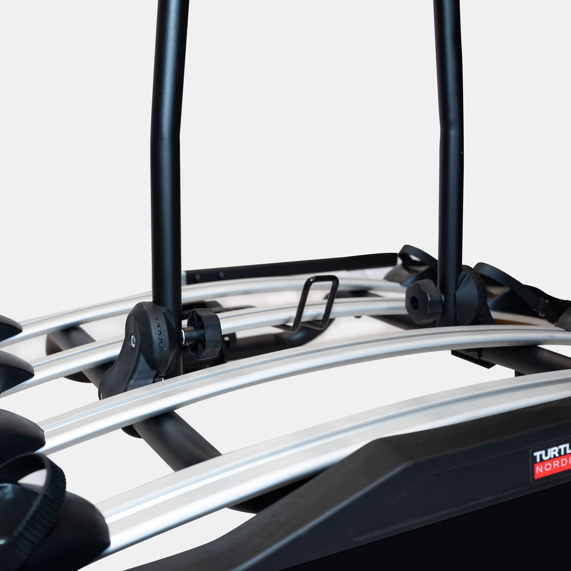 Cykelhållare Turtle Nordic – Dragkrok – För 4 cyklar – Låsbar & fällbar