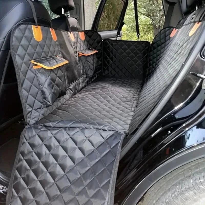 Hundskydd för Bilen – Vattentätt och Slitstarkt